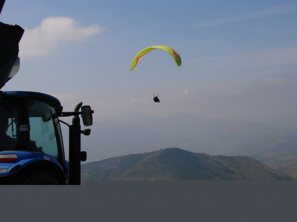 Arango_Baigura_entrena 10y11_04_2010_155